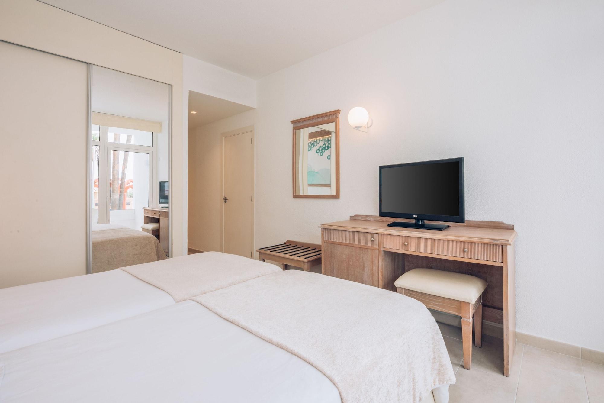Iberostar Waves Dalias 4*